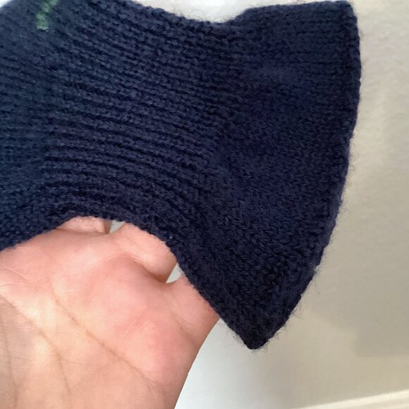 CottageCore! Vintage Wool Sweater with Floral Motif, Navy Embroidered, Small - Picture 9 of 9